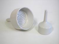 Porcelain buchner funnel, 90mm diameter<FONT color=#ff0000><STRONG><i> (Contact us for price)</i></STRONG></FONT>